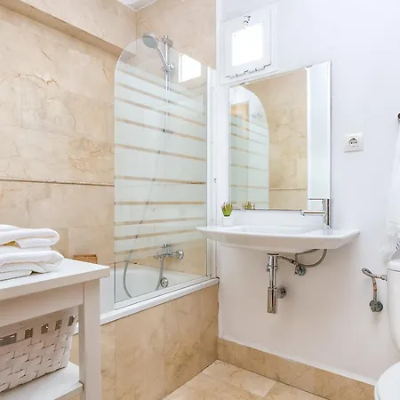 Three-Bedroom Apartment Frailes Appartement Málaga